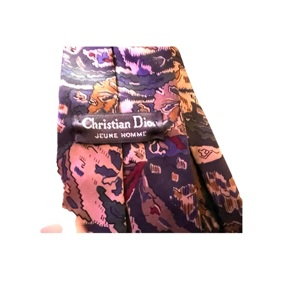 Christian Dior - Picture 3 of 3